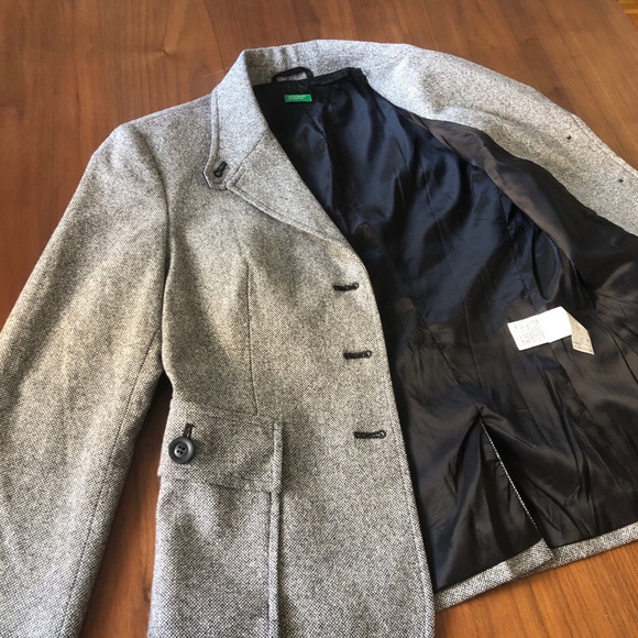United Colours of Benetton Gray Wool Blend Blazer with Corduroy Collar ✨ Size 42 - Picture 16 of 16